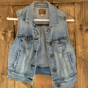American eagle jean jacket
